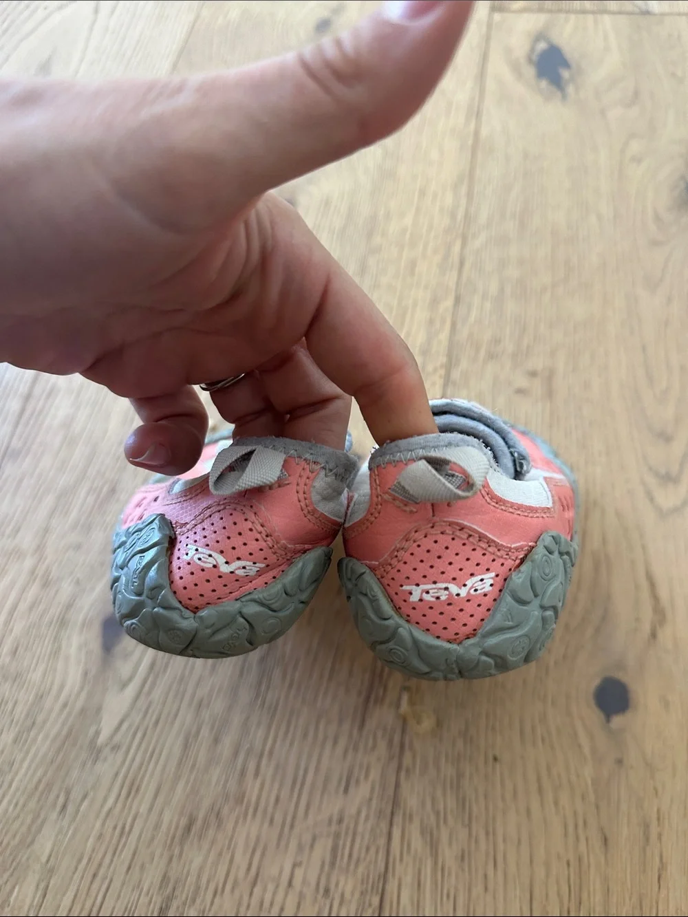 TEVA girls Kids Coral and Gray Water Shoes 1